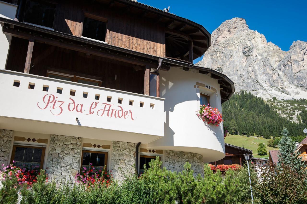 Hotel Garni Piz Da L'Ander Corvara In Badia Exterior foto